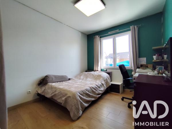 Maison à vendre 5 pièces 111 m² Saint-Jean-de-la-Ruelle