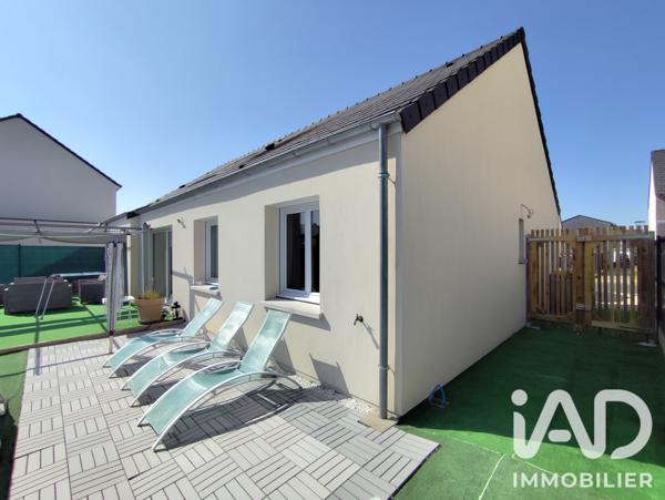 Maison à vendre 5 pièces 111 m² Saint-Jean-de-la-Ruelle