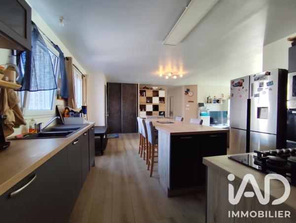 Maison à vendre 5 pièces 111 m² Saint-Jean-de-la-Ruelle
