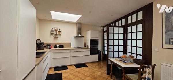 Domaine de caractère d'exception à Nort-sur-Erdre — 296 m² hab. sur plus de 4,5 hectares