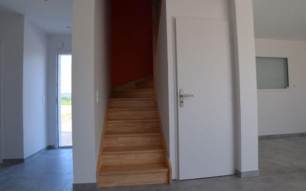 Maison à louer    4 pièces •  Ségny