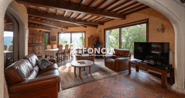 À vendre Maison 7 pièces 175 m² - Saint-jean-de-muzols 07300