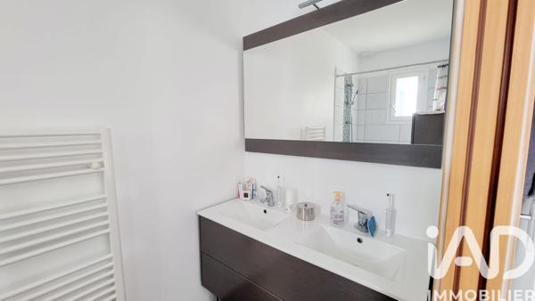 Maison à vendre 5 pièces 110 m² Nans-les-Pins