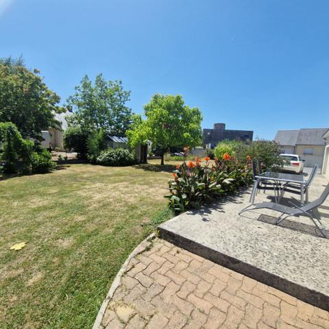 Maison familiale à vendre à VARADES - 6 chambres, 140 m², à proximité de toutes les commodités.