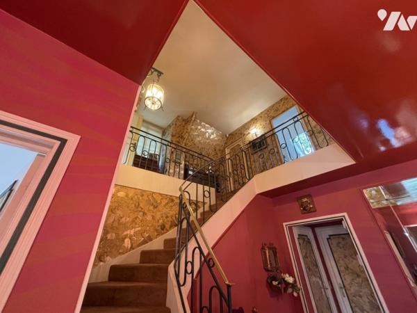 LA CELLE-SAINT-CLOUD - Villa - séjour double, cheminée, 4 chambres, jardin arboré, garage