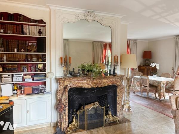 LA CELLE-SAINT-CLOUD - Villa - séjour double, cheminée, 4 chambres, jardin arboré, garage