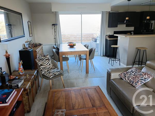 Appartement F3 à vendre  3 pièces - 68,52 m2 ST AVE - 56