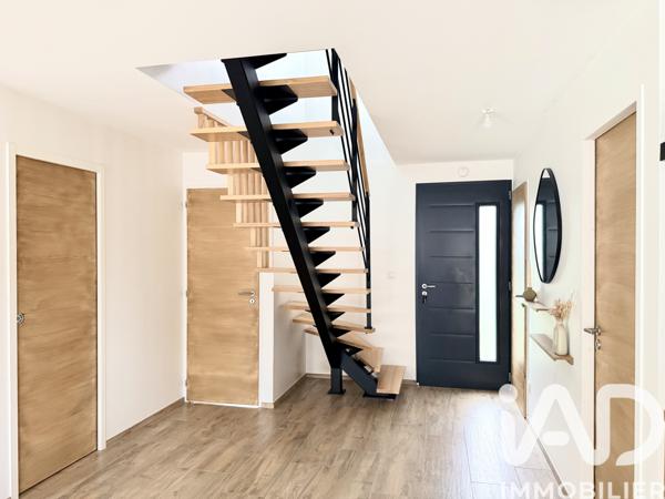 Maison à vendre 5 pièces 96 m² Saint-Philbert-de-Grand-Lieu