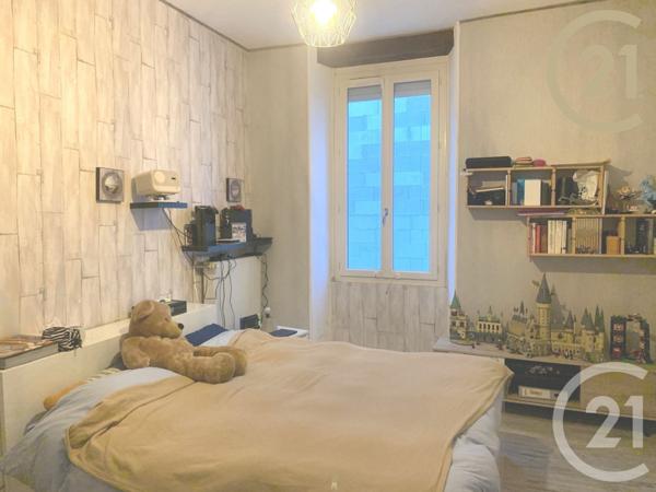 Maison à vendre  6 pièces - 153,40 m2 MONTEREAU FAULT YONNE - 77