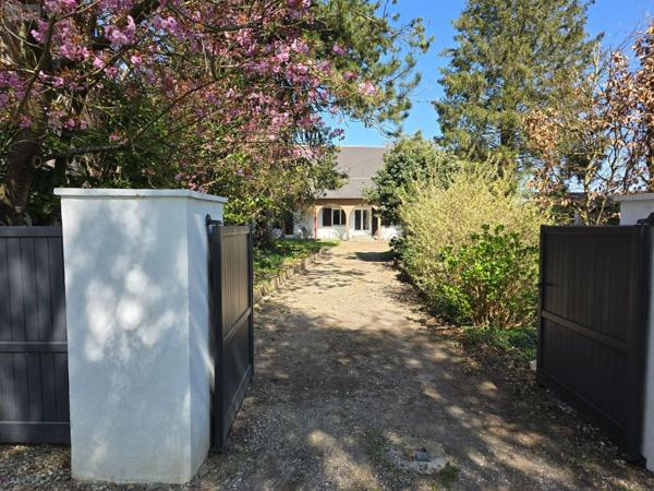 Maison individuelle à vendre à Réalcamp en Seine-Maritime (76340), ref : MAIS144