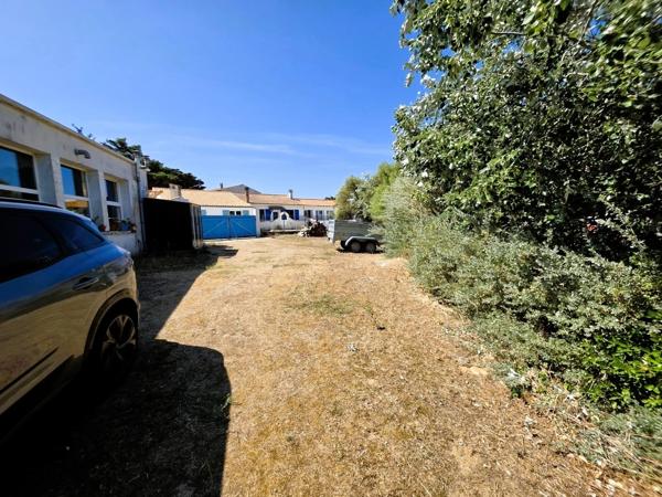 ILE D'OLÉRON (17) A Vendre Murs avec 2 logements et Fonds commerce Bar-Resto de plage emplacement N°1 côte Ouest