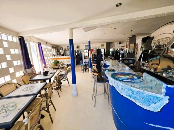 ILE D'OLÉRON (17) A Vendre Murs avec 2 logements et Fonds commerce Bar-Resto de plage emplacement N°1 côte Ouest