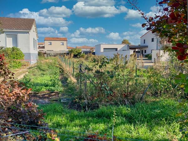 Terrain La Haie Fouassiere de 368 m²