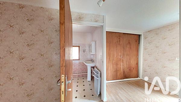 Maison à vendre 4 pièces 100 m² Bourg-Lastic