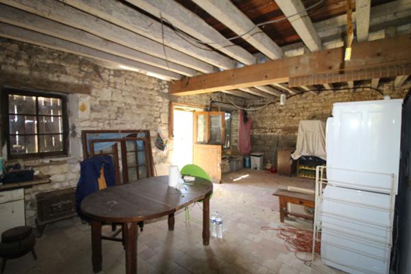 maison/grange a restaurer