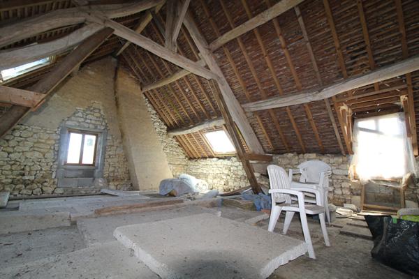 maison/grange a restaurer