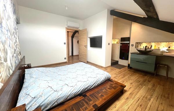 Appartement à vendre 8 pièces CHARLEVILLE MEZIERES (08)