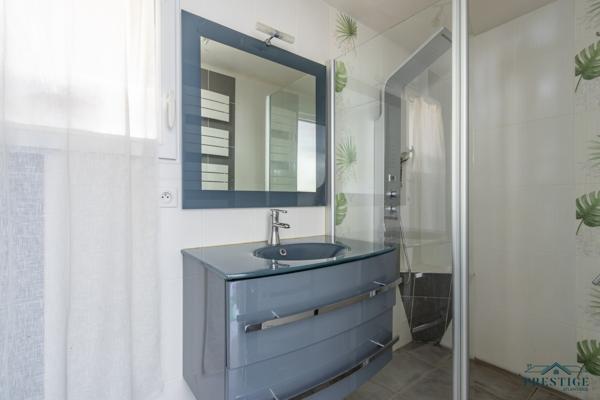 LA PLAINE SUR MER - MAISON 141M2 - PISCINE - TERRAIN 711M2
