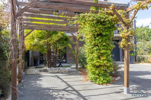 LA PLAINE SUR MER - MAISON 141M2 - PISCINE - TERRAIN 711M2