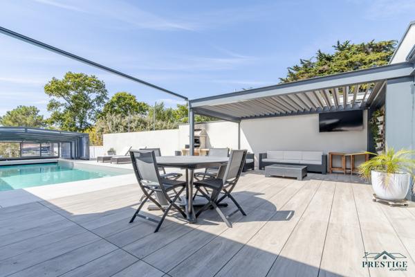 LA PLAINE SUR MER - MAISON 141M2 - PISCINE - TERRAIN 711M2