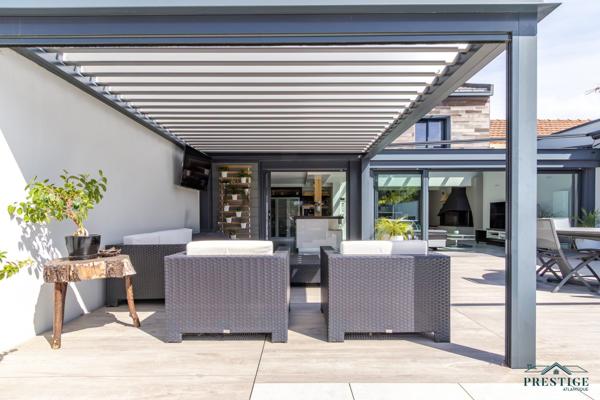 LA PLAINE SUR MER - MAISON 141M2 - PISCINE - TERRAIN 711M2