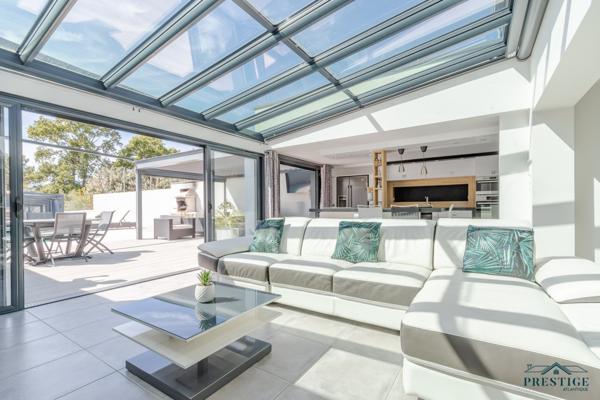 LA PLAINE SUR MER - MAISON 141M2 - PISCINE - TERRAIN 711M2
