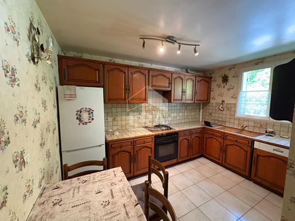 Exclusivité Maison avec jardin sans vis à vis : Future gare Ligne 18 à 10 min à pied (Guyancourt)