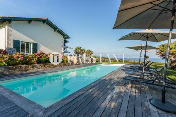 BELHARRA – VILLA DE VACANCES SUR LA CORNICHE AVEC VUE OCEAN – 13 personnes, URRUGNE