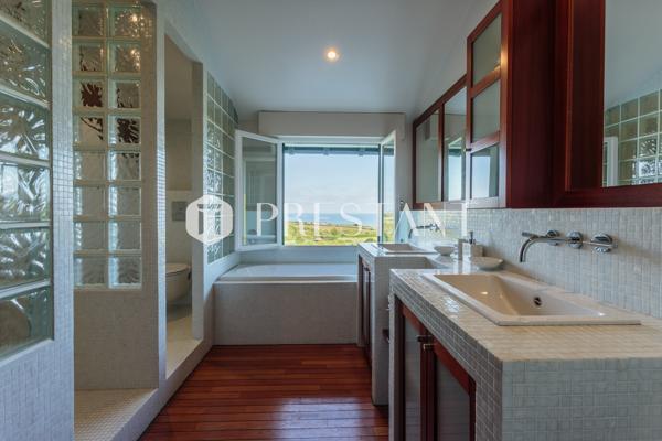 BELHARRA – VILLA DE VACANCES SUR LA CORNICHE AVEC VUE OCEAN – 13 personnes, URRUGNE