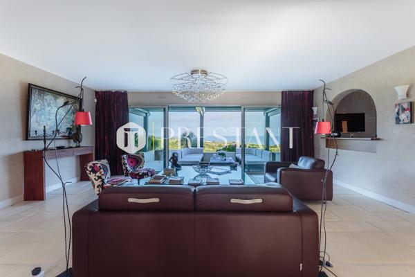 BELHARRA – VILLA DE VACANCES SUR LA CORNICHE AVEC VUE OCEAN – 13 personnes, URRUGNE