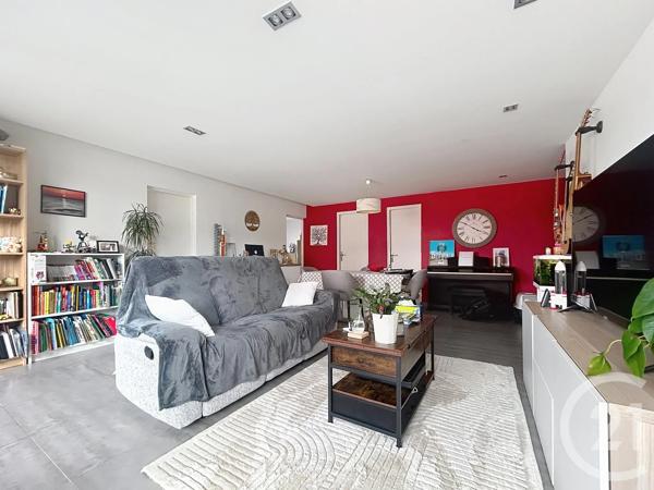 Appartement F4 à vendre  4 pièces - 80 m 2   MELUN  - 77