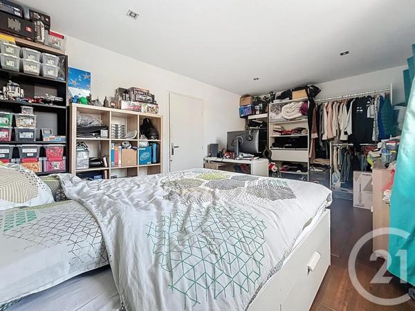 Appartement F4 à vendre  4 pièces - 80 m 2   MELUN  - 77