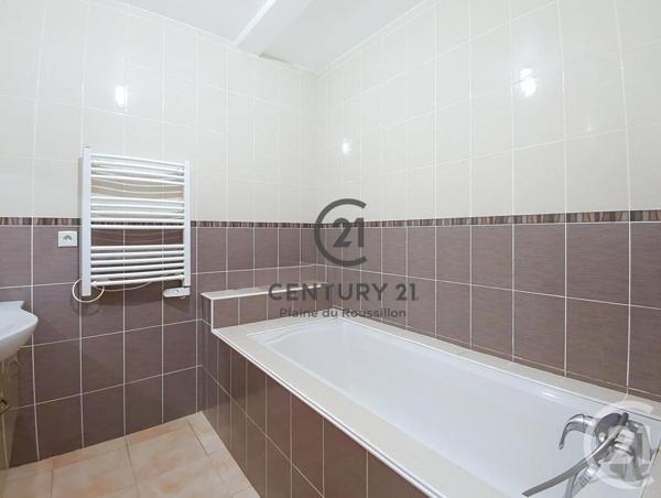 Maison à vendre  7 pièces - 230 m2 PEYRESTORTES - 66