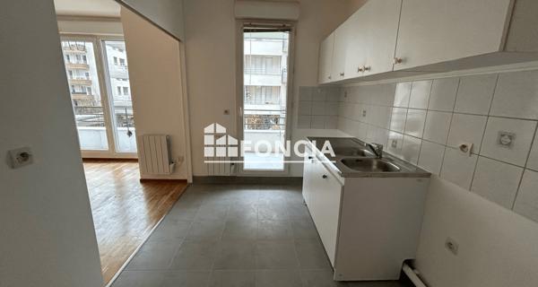 Location Appartement 4 pièces 83.97 m² - Saint-germain-en-laye 78100