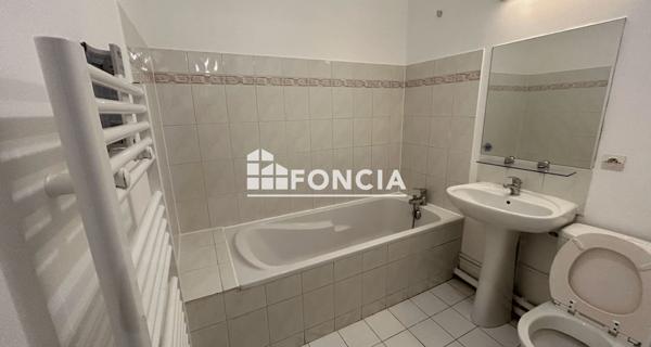 Location Appartement 4 pièces 83.97 m² - Saint-germain-en-laye 78100