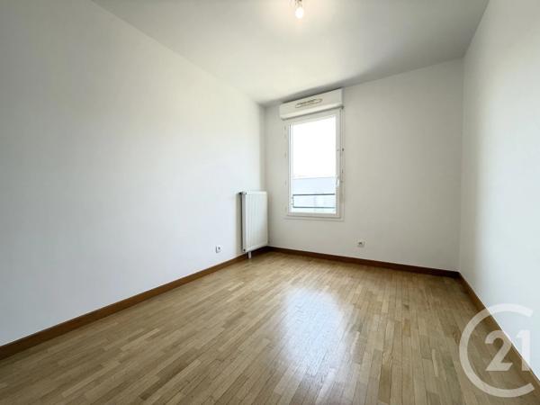 Appartement F4 à vendre  4 pièces - 84,39 m 2   ST GERMAIN EN LAYE  - 78