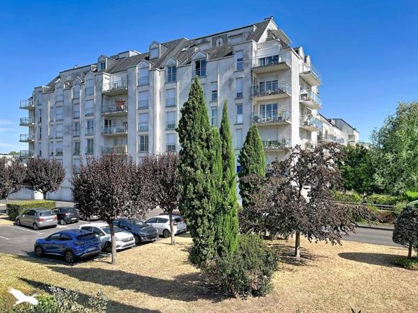 Appartement à vendre 328 200 € La Riche 4 p 97 m² DPE C