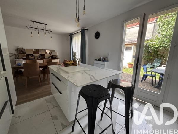 Maison à vendre 6 pièces 110 m² Villenoy