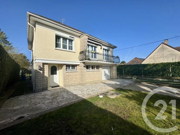 Appartement F4 à vendre  4 pièces - 95,52 m 2   RAMBOUILLET  - 78