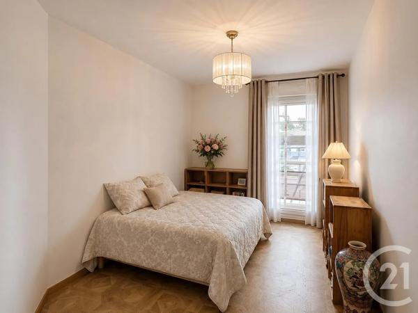 Appartement F4 à vendre  4 pièces - 95,52 m 2   RAMBOUILLET  - 78