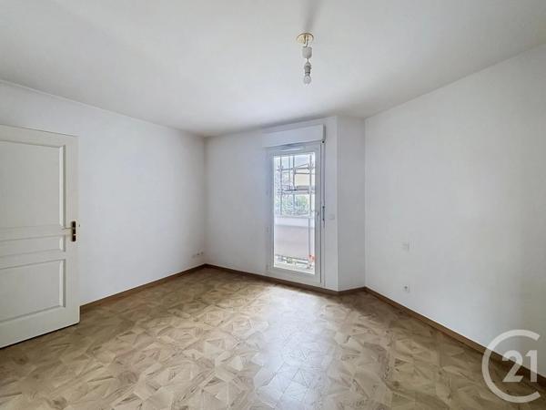Appartement F4 à vendre  4 pièces - 95,52 m 2   RAMBOUILLET  - 78
