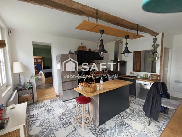 Habitation de type longère avec dépendances