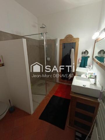 Habitation de type longère avec dépendances