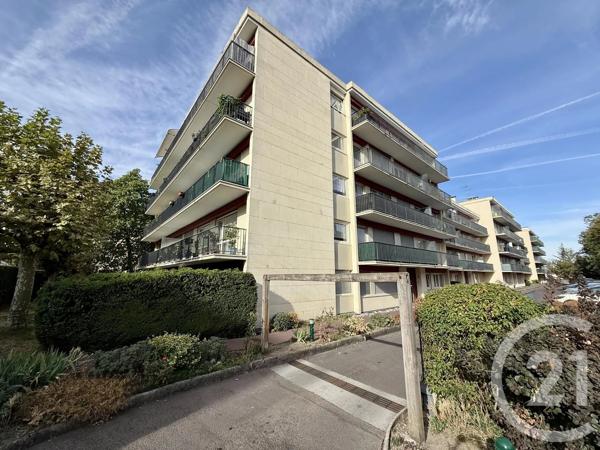 Appartement F4 à vendre  4 pièces - 76,93 m 2   LIVRY GARGAN  - 93