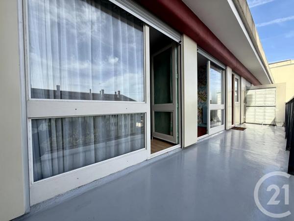 Appartement F4 à vendre  4 pièces - 76,93 m 2   LIVRY GARGAN  - 93