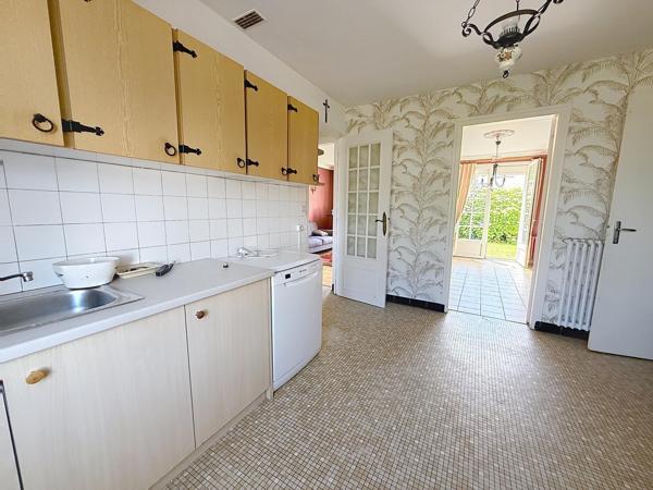 A VENDRE - LAMBEZELLEC - MAISON 107 M2 - 4 CHAMBRES - GARAGE - JARDIN