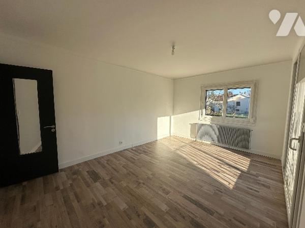 DOLE BEDUGUE , pavillon individuelle rénové