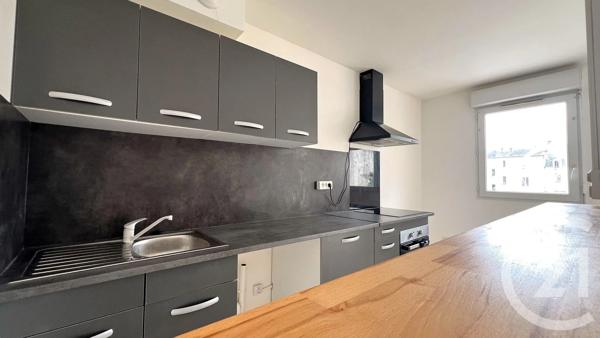 Appartement F2 à vendre  2 pièces - 45,20 m 2   ETAMPES  - 91
