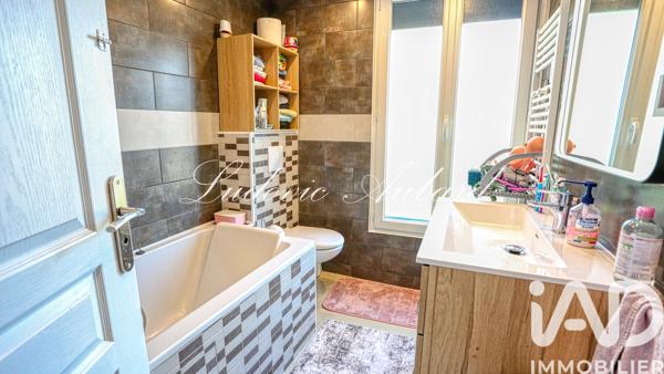 Maison à vendre 5 pièces 103 m² Saint-Ouen-l'Aumône