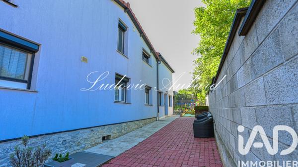 Maison à vendre 5 pièces 103 m² Saint-Ouen-l'Aumône